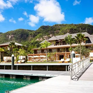 L'escale Marina & - Small Luxury Of The World Виктория
